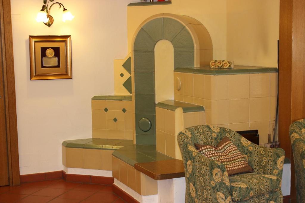 Hotel Rosalpina Сорага Екстер'єр фото
