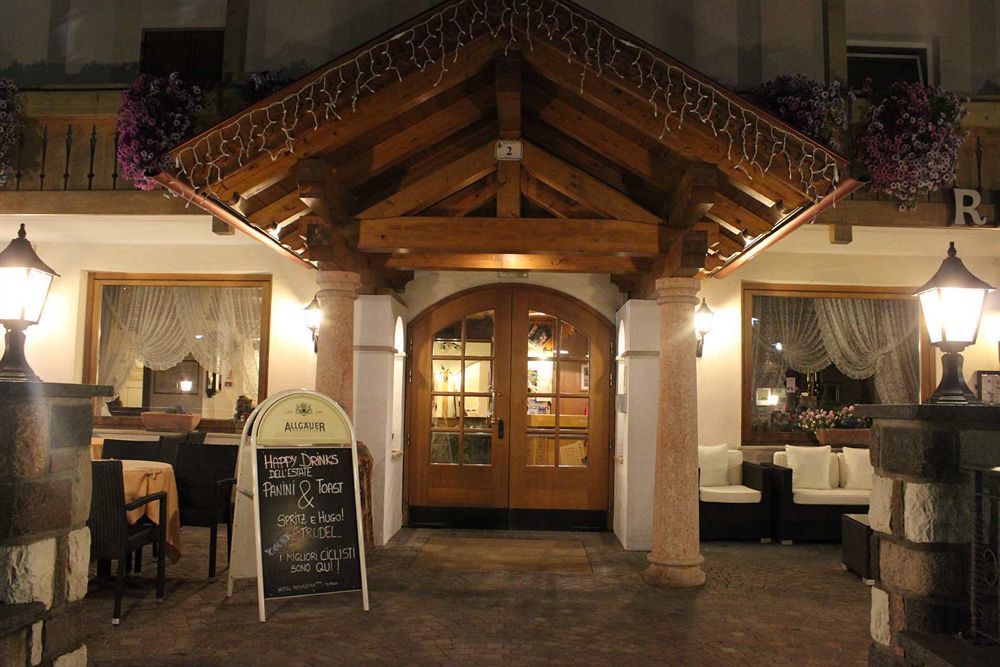 Hotel Rosalpina Сорага Екстер'єр фото