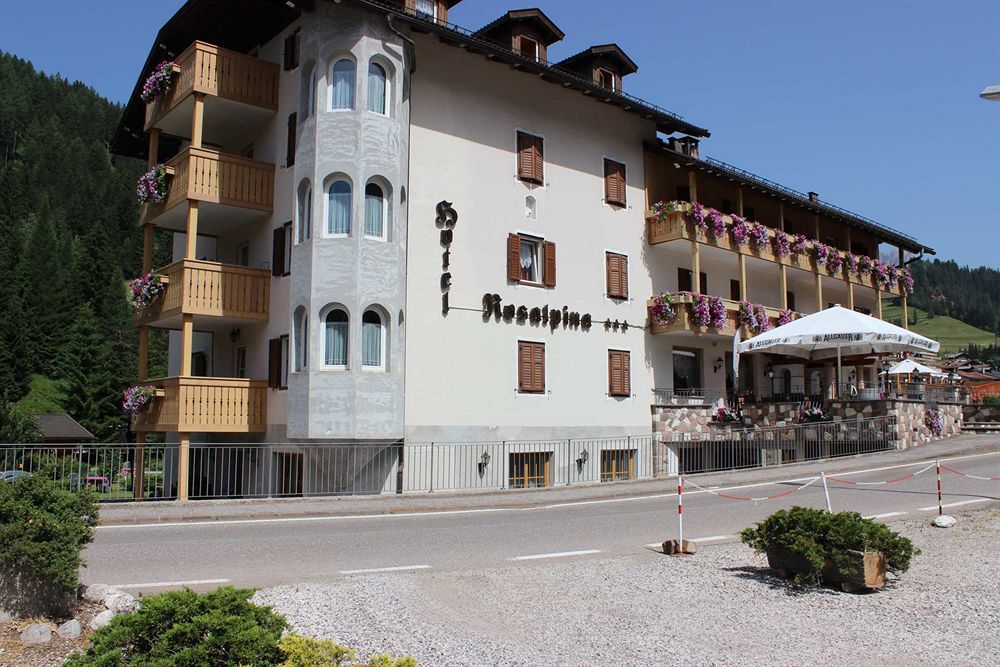 Hotel Rosalpina Сорага Екстер'єр фото